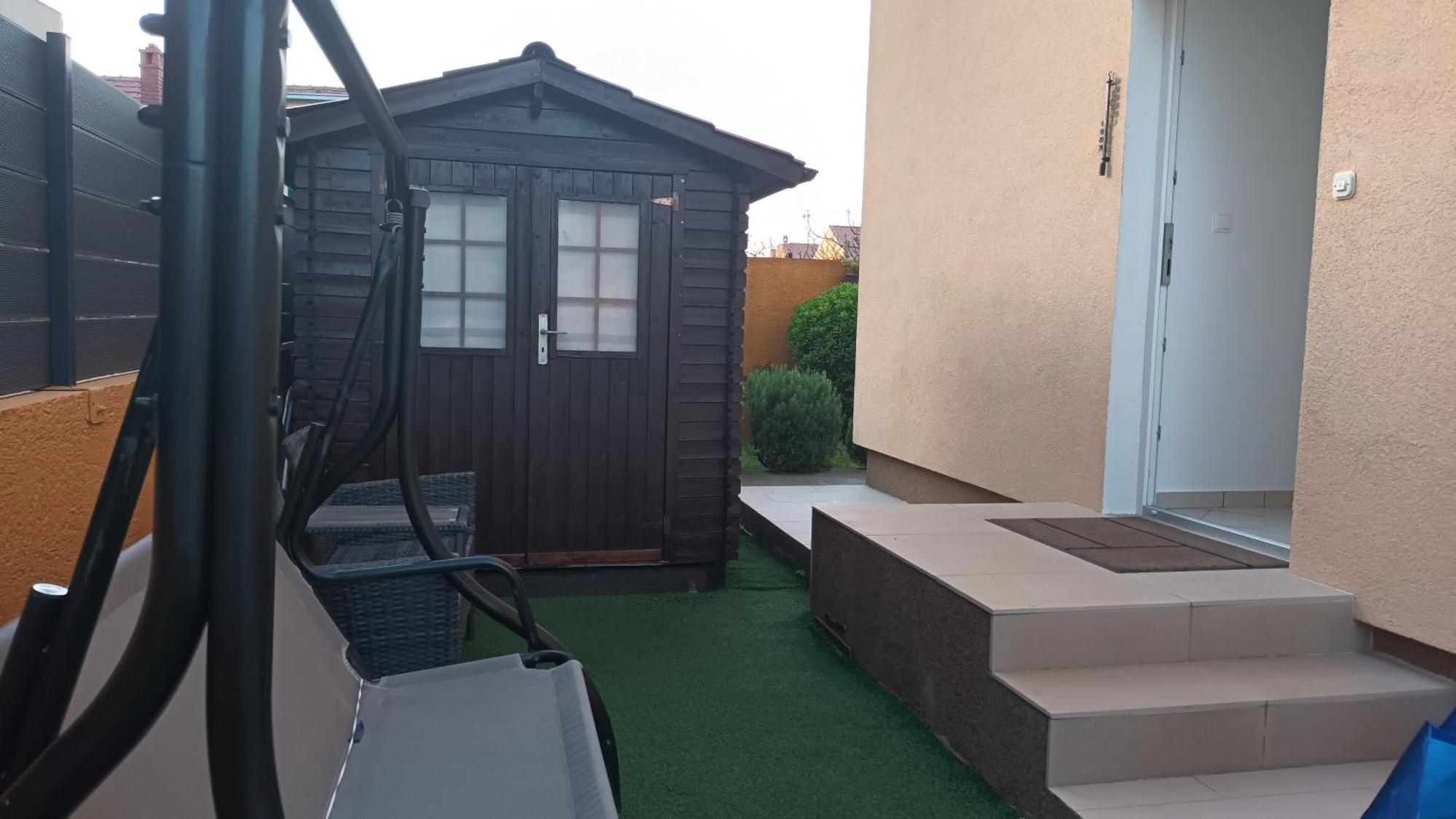 Apartman Sandra -Private Parking And Garden Zara Esterno foto